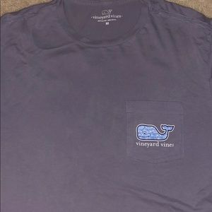 Vineyard vines tee